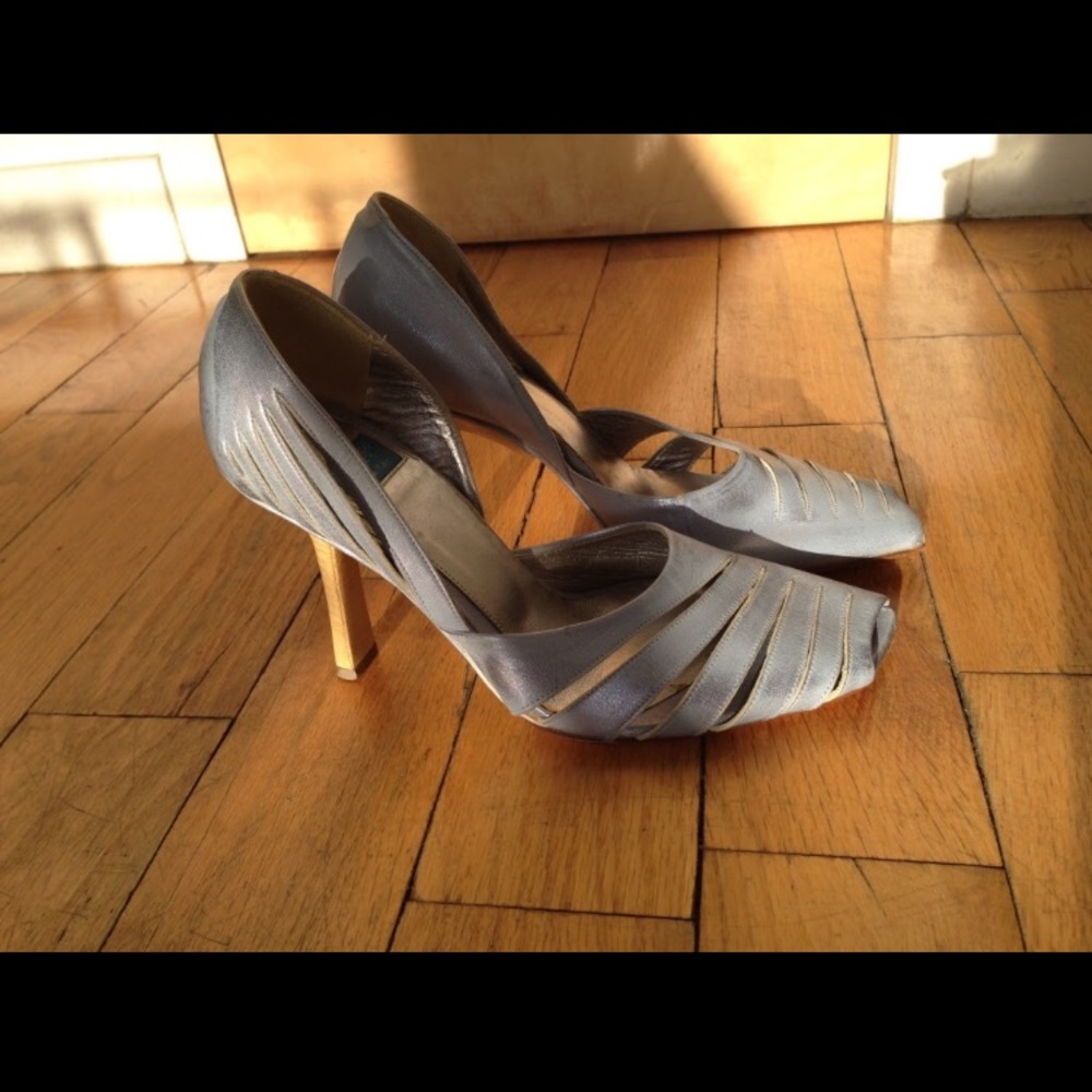 Elegant Sky Blue-Purple Perl Stiletto Sandals